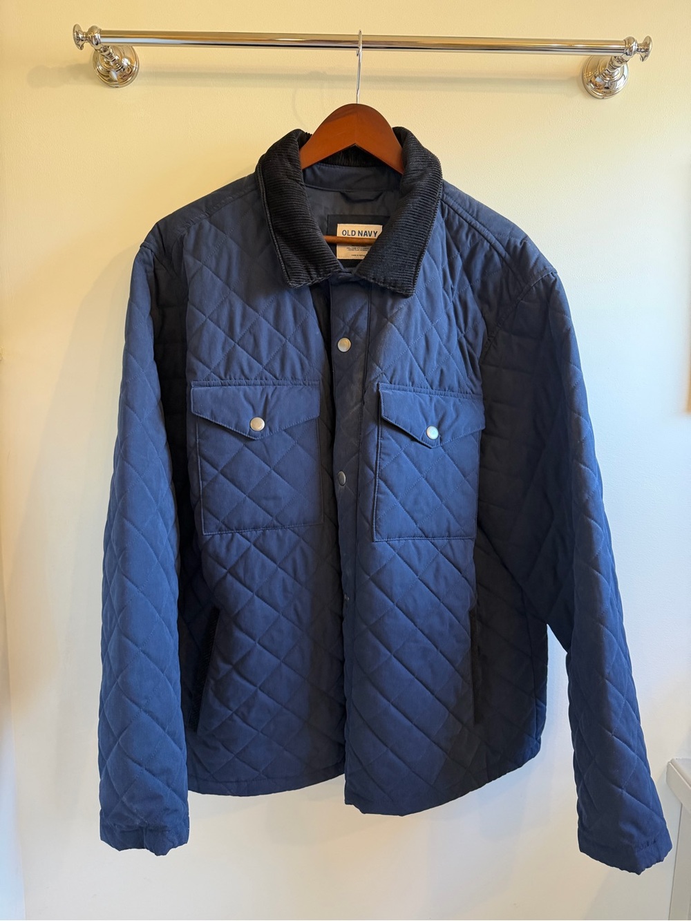 Old Navy Men's Quilted Blue Shirt Jacket with Corduroy Collar